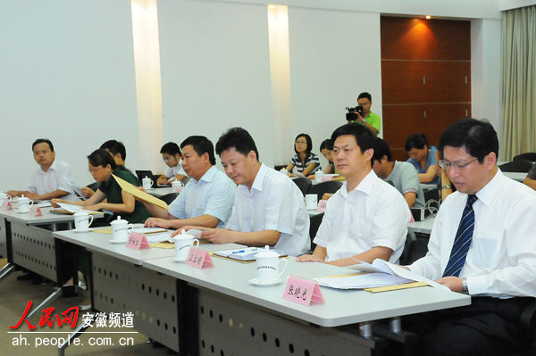 &ldquo;������&rdquo;�Ϸ��еڶ���&ldquo;ʮ�ѣ���(y��u)�㣩�����ɾ�&rdquo;�u�x�����ʽ����