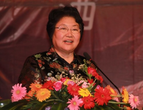 許瀞予:學(xué)習(xí)楊善洲精神 做陽光直銷帶頭人