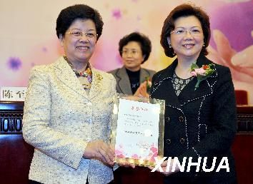 ��ĸ�H��ܰ���̡��ھ�����(d��ng)��2��(�D)